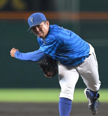 　力投する東（撮影・飯室逸平）