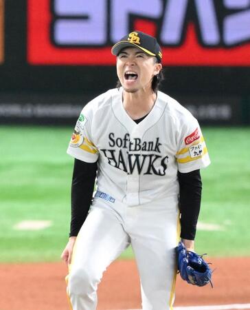 　６回、万波を右飛に打ち取り、ほえる上沢（撮影・伊藤笙子）