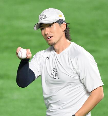 　キャッチボールで調整した上沢（撮影・伊藤笙子）