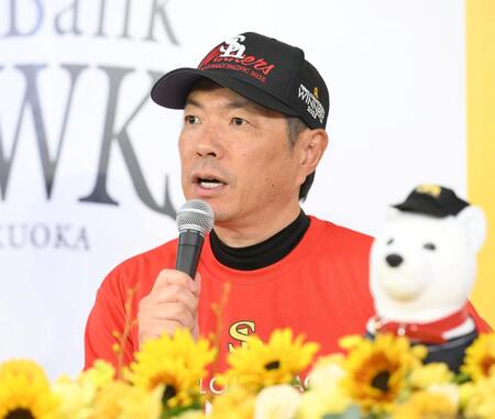 　ＣＳ突破を決め、心境を語る小久保監督（撮影・伊藤笙子）