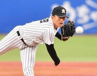 　力投する亜細亜大・斉藤（撮影・開出牧）