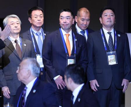 巨人　阿部慎之助監督がホッ「抽選しなくてよかったです」竹丸和幸を一本釣り！開幕ローテは？「そのつもりで頑張って欲しい」