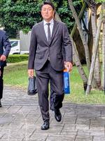 　サプライズ訪問した相川監督