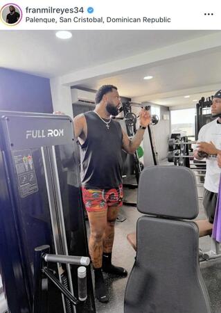 レイエスのインスタグラム＠ｆｒａｎｍｉｌｒｅｙｅｓ３４より