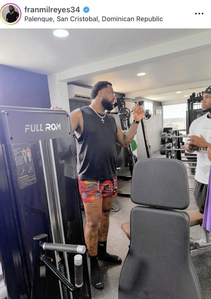 レイエスのインスタグラム＠ｆｒａｎｍｉｌｒｅｙｅｓ３４より