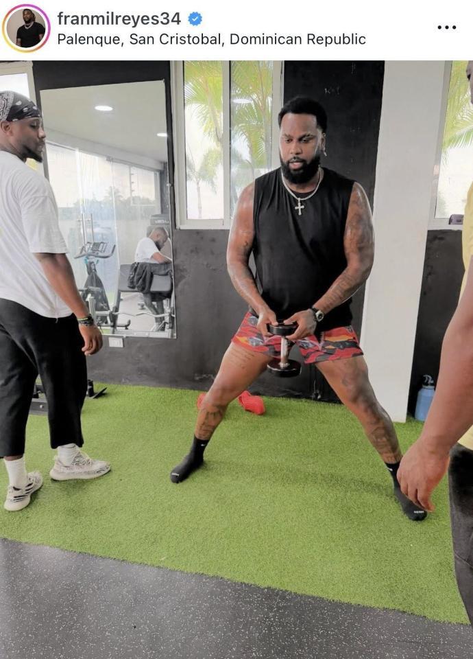 レイエスのインスタグラム＠ｆｒａｎｍｉｌｒｅｙｅｓ３４より