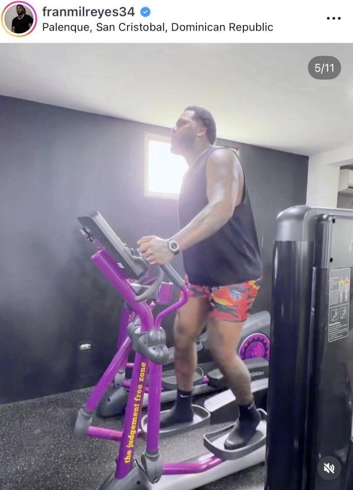 レイエスのインスタグラム＠ｆｒａｎｍｉｌｒｅｙｅｓ３４より