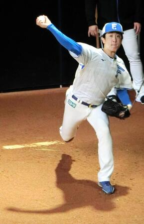 日本ハム・北山　シーズン後初の本格ブルペンで約３０球　ＷＢＣ公式球の感触把握に「手応えはありました」