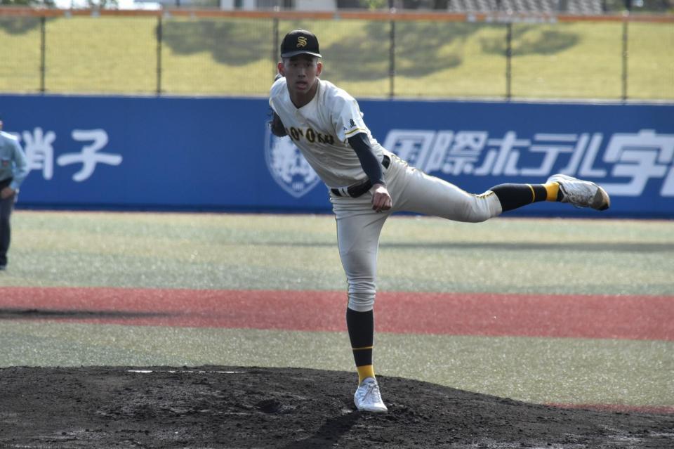 　完投した崇徳・徳丸