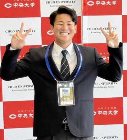 　指名あいさつを受けた中大・繁永