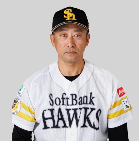 村上隆行打撃コーチ、今季で退団 ソフトバンク発表