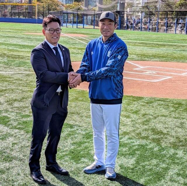 侍J・井端監督、激闘のドジャース・大谷、山本、佐々木に労い「終わっ
