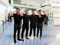 　オーストラリアでのウインターリーグ参加へ向けて出発した（右から）代木、荒巻、石塚、田村