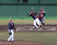 　ライブＢＰで曽谷と対戦した森下（撮影・佐々木彰尚）