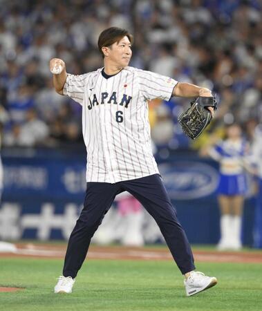 【写真】泣ける!多村仁志氏 婚約した長女からの感謝メッセージが添えられた贈り物