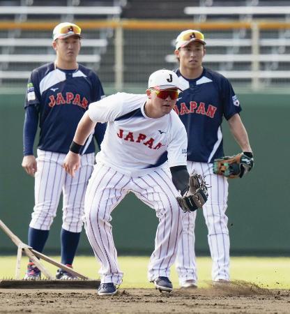 井端監督、鍵だった二遊間にめど　ＷＢＣへ、充実の合宿に笑顔