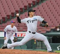 　トライアウトに参加し、力投する前阪神・森木大智（撮影・市尻達拡）