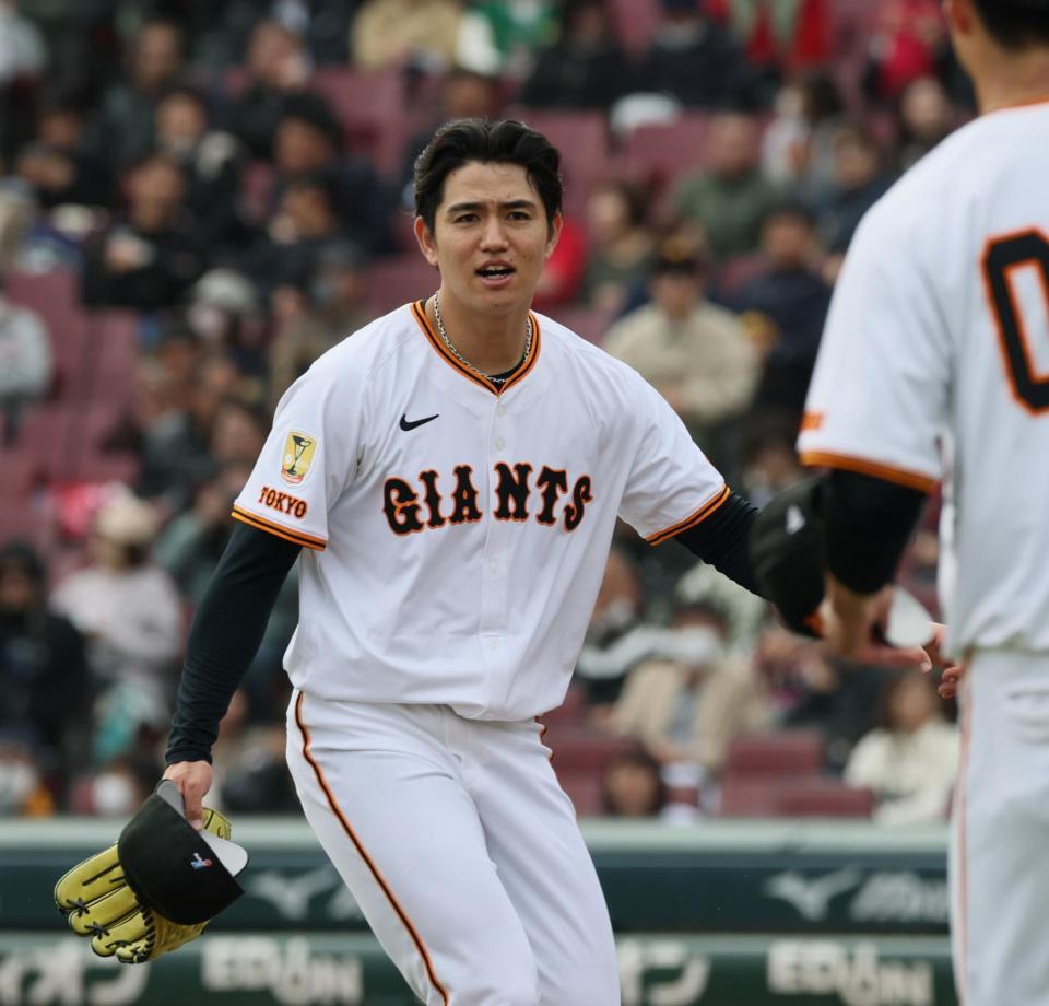 　トライアウトに参加し、登板を終えた前巨人・高橋礼（撮影・市尻達拡）