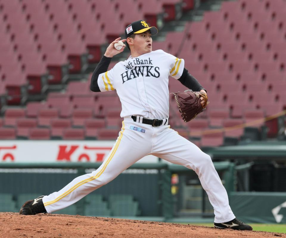 　トライアウトに参加し、力投する前ソフトバンク・風間球打（撮影・市尻達拡）