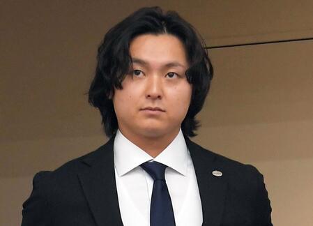 【写真】巨人・田中瑛斗　同期の清宮幸太郎と私服２ショ「絶対に予約した時間通りに来ない男」