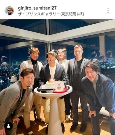 西武・炭谷のインスタグラム（＠ｇｉｎｊｉｒｏ＿ｓｕｍｉｔａｎｉ２７）から
