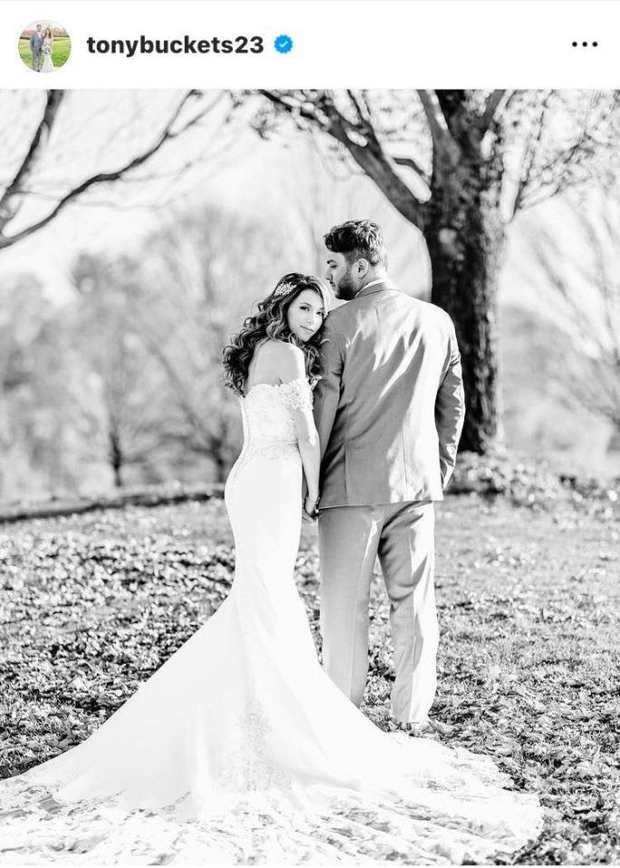 ＤｅＮＡ・ケイのインスタグラム（＠ｔｏｎｙｂｕｃｋｅｔｓ）から