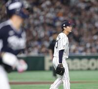 　４回、宋成文にソロを浴びた森浦（撮影・西岡正）