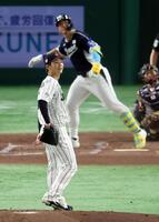 　４回、安賢民に先制の２ランを許す森浦