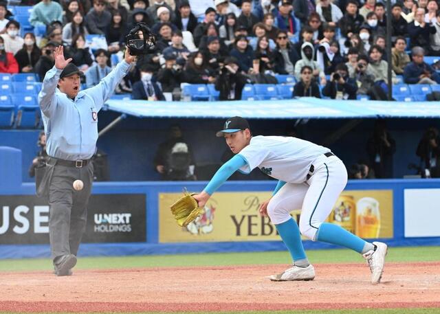 まさかの幕切れ　山梨学院・菰田呆然