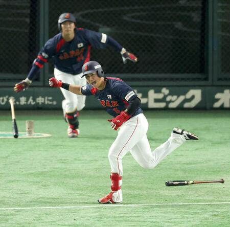 【写真】乱れる髪、吹っ飛ぶヘルメット　気迫あふれる西川のヘッスラ