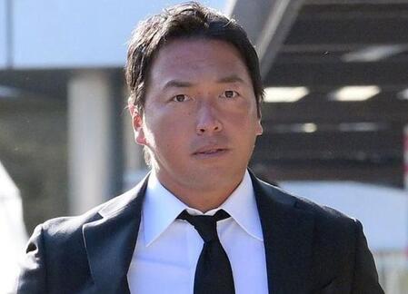 【写真】「カープ時代の写真とか神」長野久義氏の引退セレモニー画像が「泣ける」