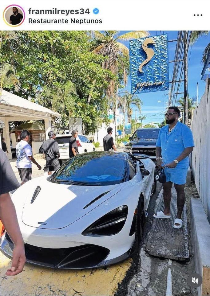 　レイエスのインスタグラム（＠ｆｒａｎｍｉｌｒｅｙｅｓ３４）から