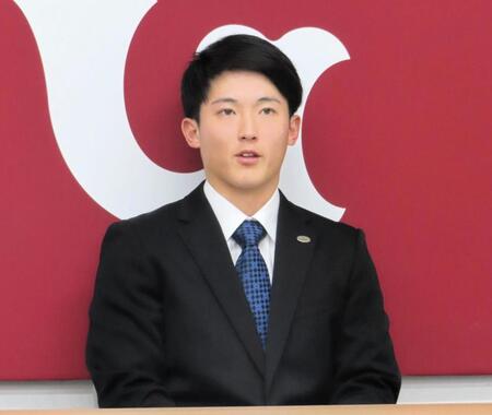 　初の契約更改交渉に臨んだ浦田