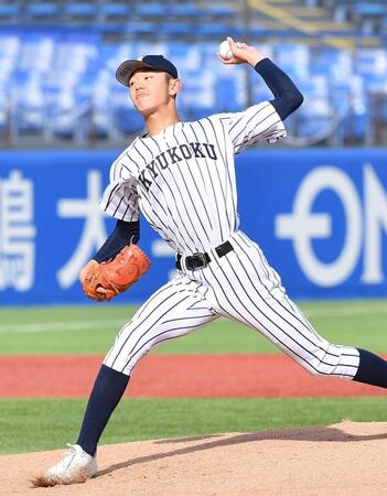 　力投する九州国際大付・岩見輝晟（撮影・開出牧）