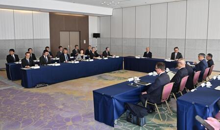　プロ野球オーナー会議全景（代表撮影）
