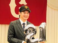 　仮契約を結んだ巨人のドラフト１位指名の竹丸