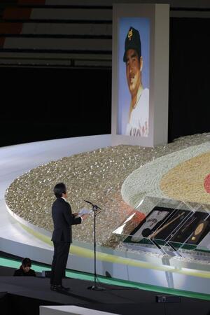 　長嶋茂雄さんのお別れの会で言葉を述べる松井秀喜氏