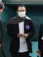 　参列したさだまさし（撮影・西岡正）