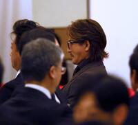 　球団納会に出席する新庄監督（撮影・中島達哉）