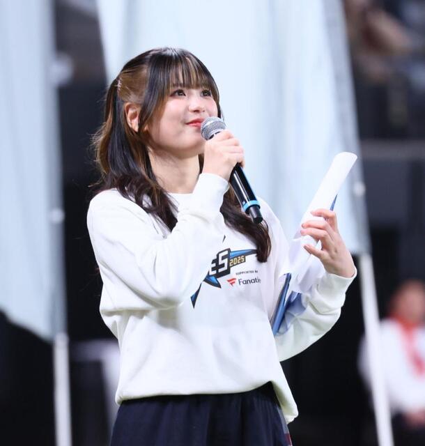 元ファイターズガール“エース”の雰囲気が一変！？ SNS反応「髪色