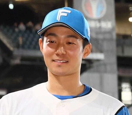 日本ハム 国内FA権行使の石井一成に第1子が誕生「妻に心から感謝しています」