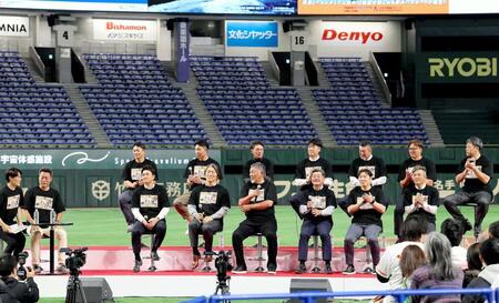 　巨人ＯＢイベントに登場した集結した豪華メンバー（読売巨人軍提供）