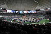 　多くのファンを集めて開催されたジャイアンツ・ファンフェスタ（撮影・西岡正）