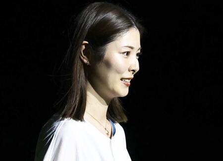 【写真】巨人投手→球団職員転身の夫と1年間の別居生活 元女優の青谷優衣がいい夫婦の日2ショ