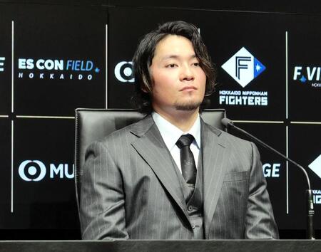 日本ハム・伊藤大海が１・２億増の３・４億円でサイン　６年目で大台はＮＰＢ最速タイ　球団ではダル以来「うれしく思っています」