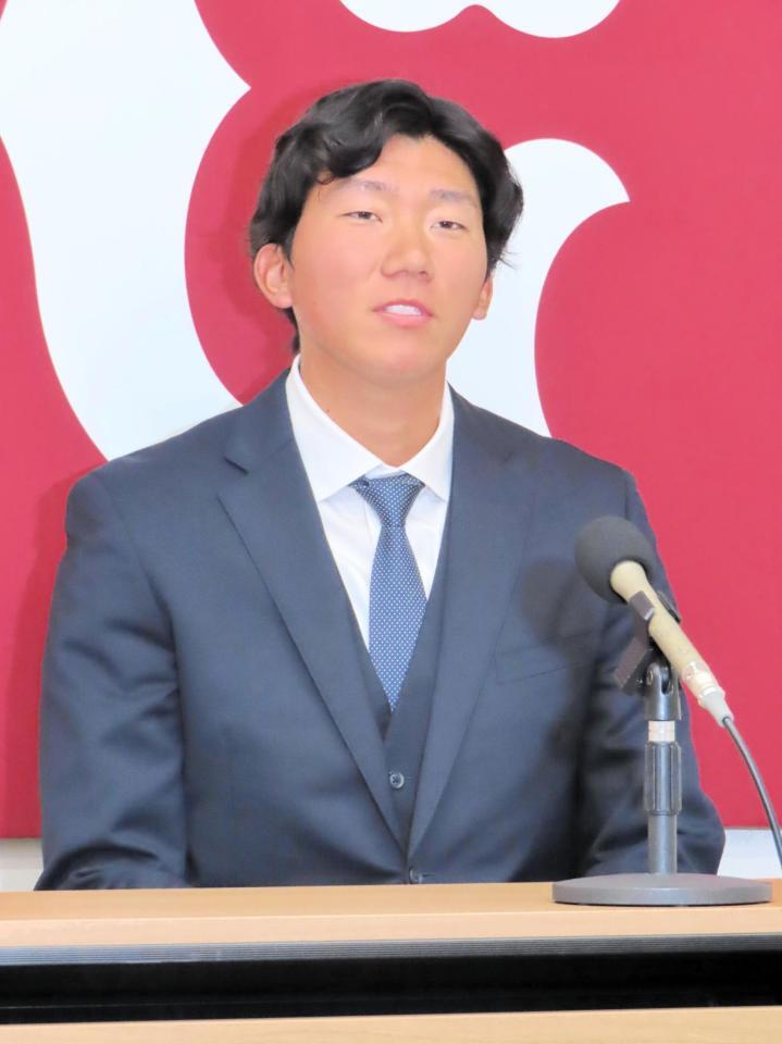 　２２０万ダウンで契約を更改した田中千