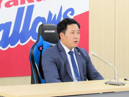 ヤクルト 新人王の荘司が3000万増でサイン「高い評価をいただき納得いく契約に」球団12年ぶりの快挙で大幅増の4200万円