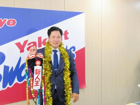 　契約更改交渉に臨んだ荘司