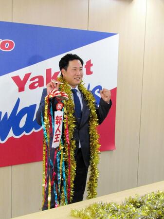 　契約更改交渉に臨んだ荘司