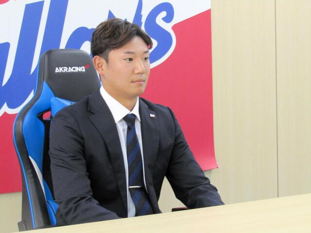 ヤクルト　奥川恭伸が増額でサイン